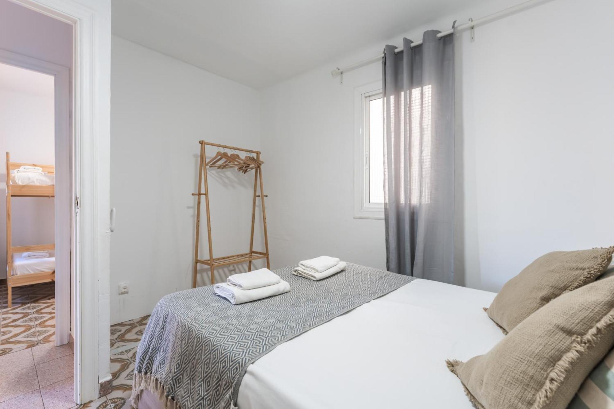 Feel Welcome Barcelona 10 Cornella de Llobregat Exterior photo